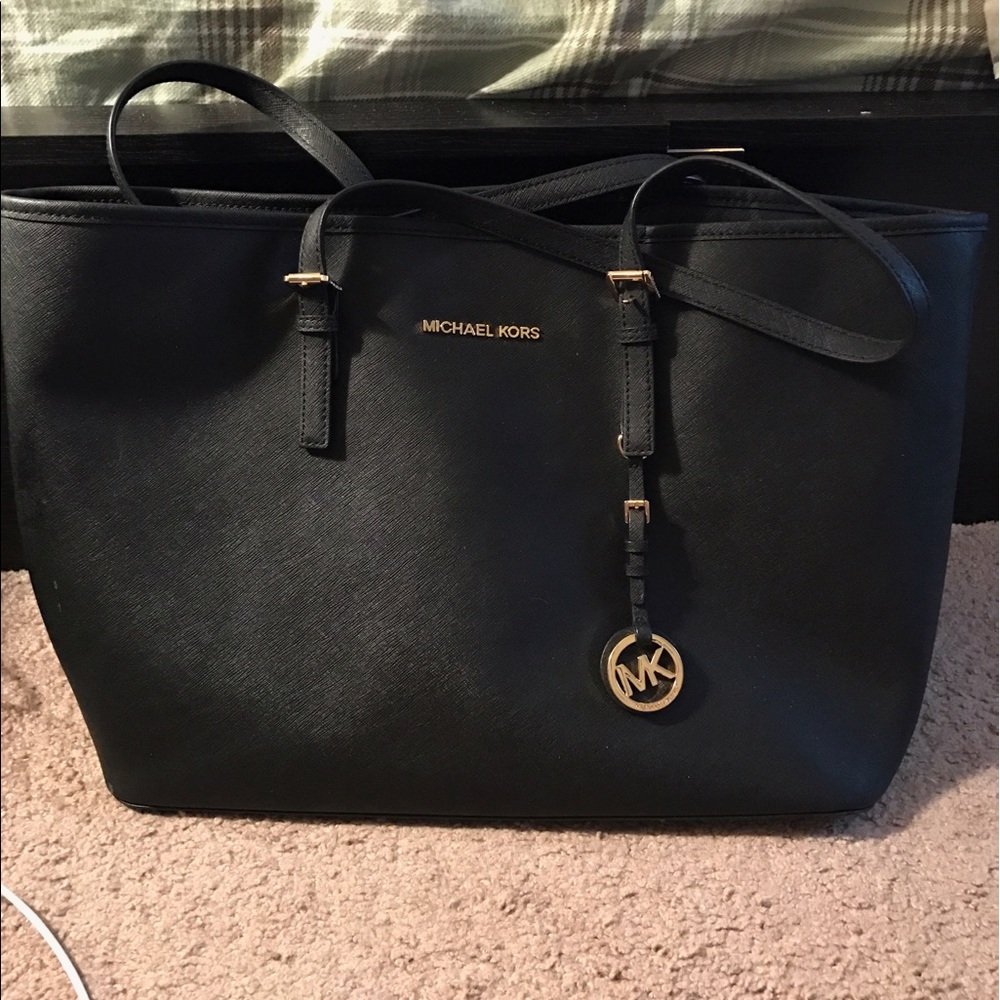 SoldNWOT Michael Kors Medium JerSet Saffiano Tote