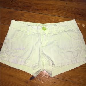 yellow shorts perfect for summer!