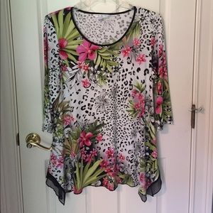 Tropical 3/4 Sleeve Top