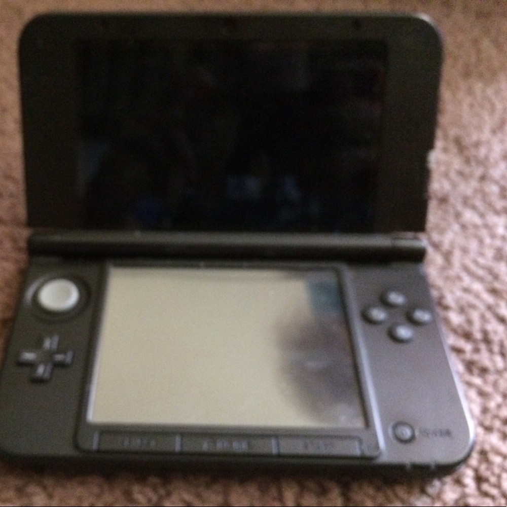 I am selling a 3ds