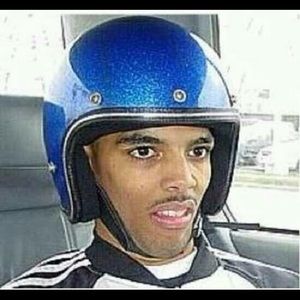 Meet your Posher, Derrick