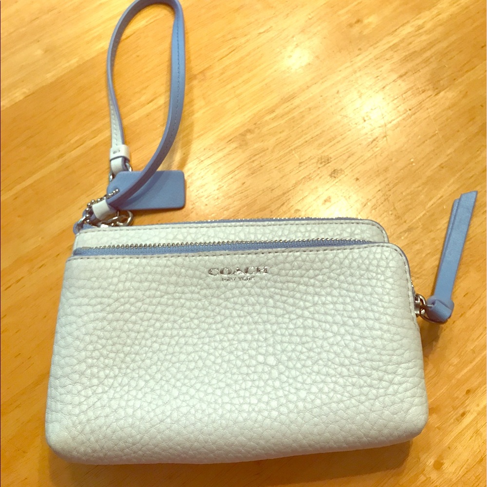 Authentic Pebble Leather White Coach Wristlet