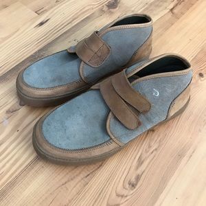 Olukai Kaha shoes. Size 9.5