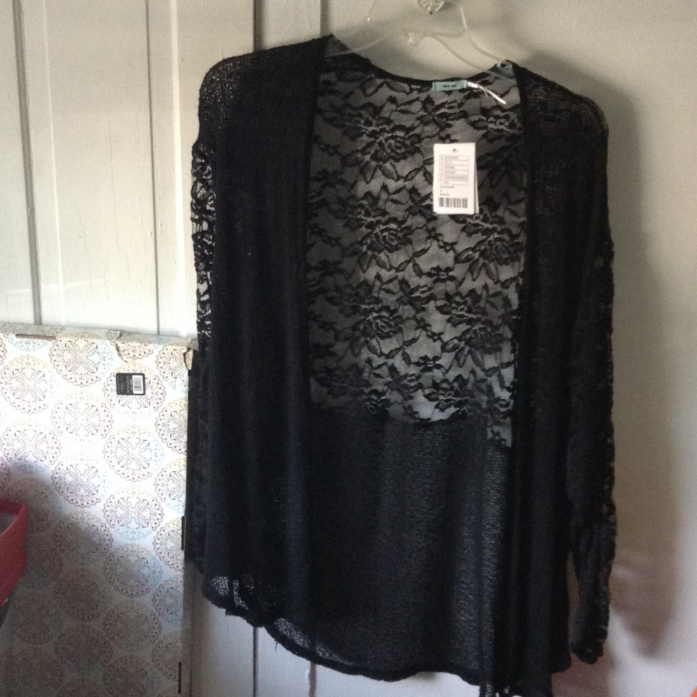 Kimchi Blue cardigan from Urban Outfitters.