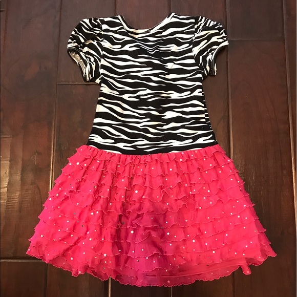 Girl's Ruffled Dress - Picture 2 of 4