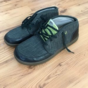 Olukai Kiki shoes size 9