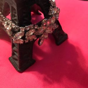 Necklace and bracelet