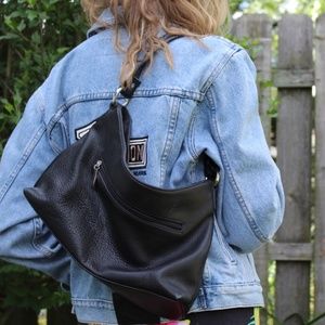 ☆Price Drop☆ LEATHER Hillard & Hanson Purse