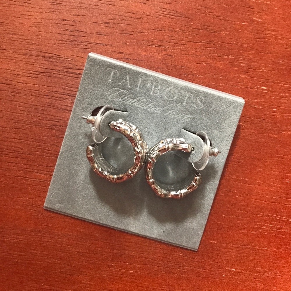Talbot earrings!