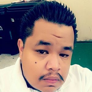 Meet your Posher, Eduardo