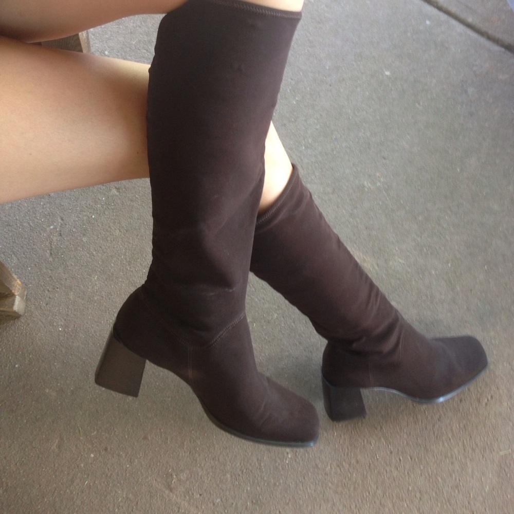 Vintage brown boots