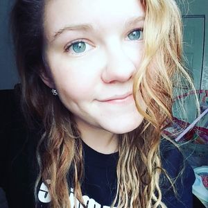 Meet your Posher, Tina