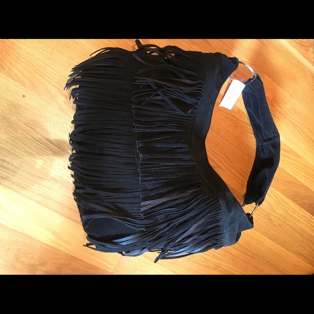 Chateau Black Tassel Pocketbook