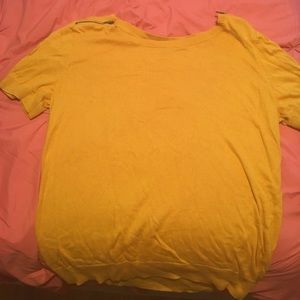 Short sleeve sweater