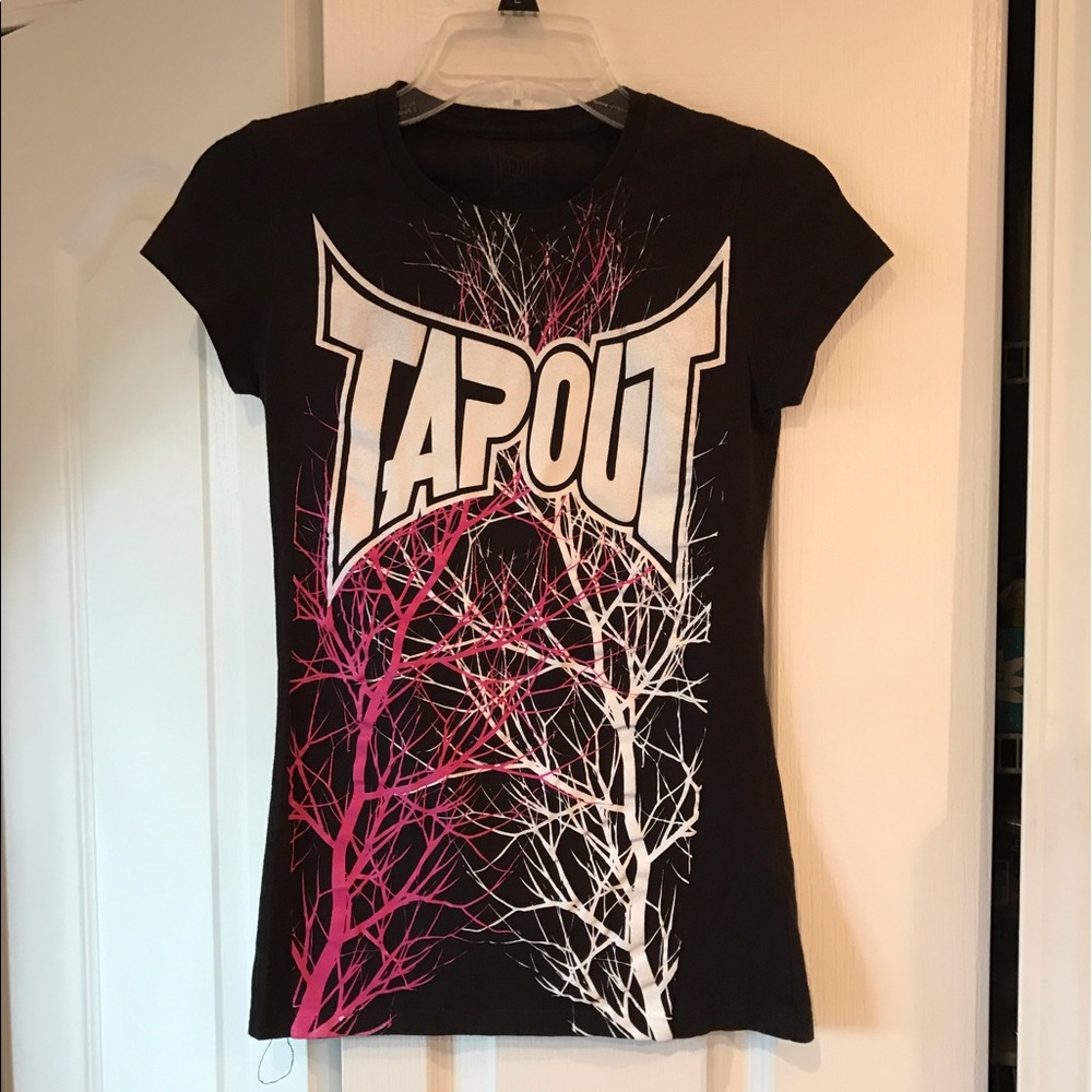 Women's TAP OUT size small babydoll tshirt