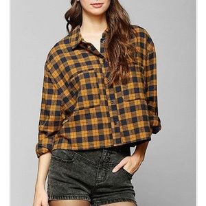 Cropped flannel shirt