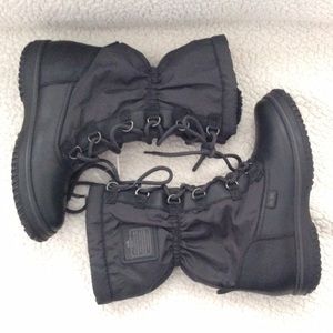 NWOB COACH Winter Boots