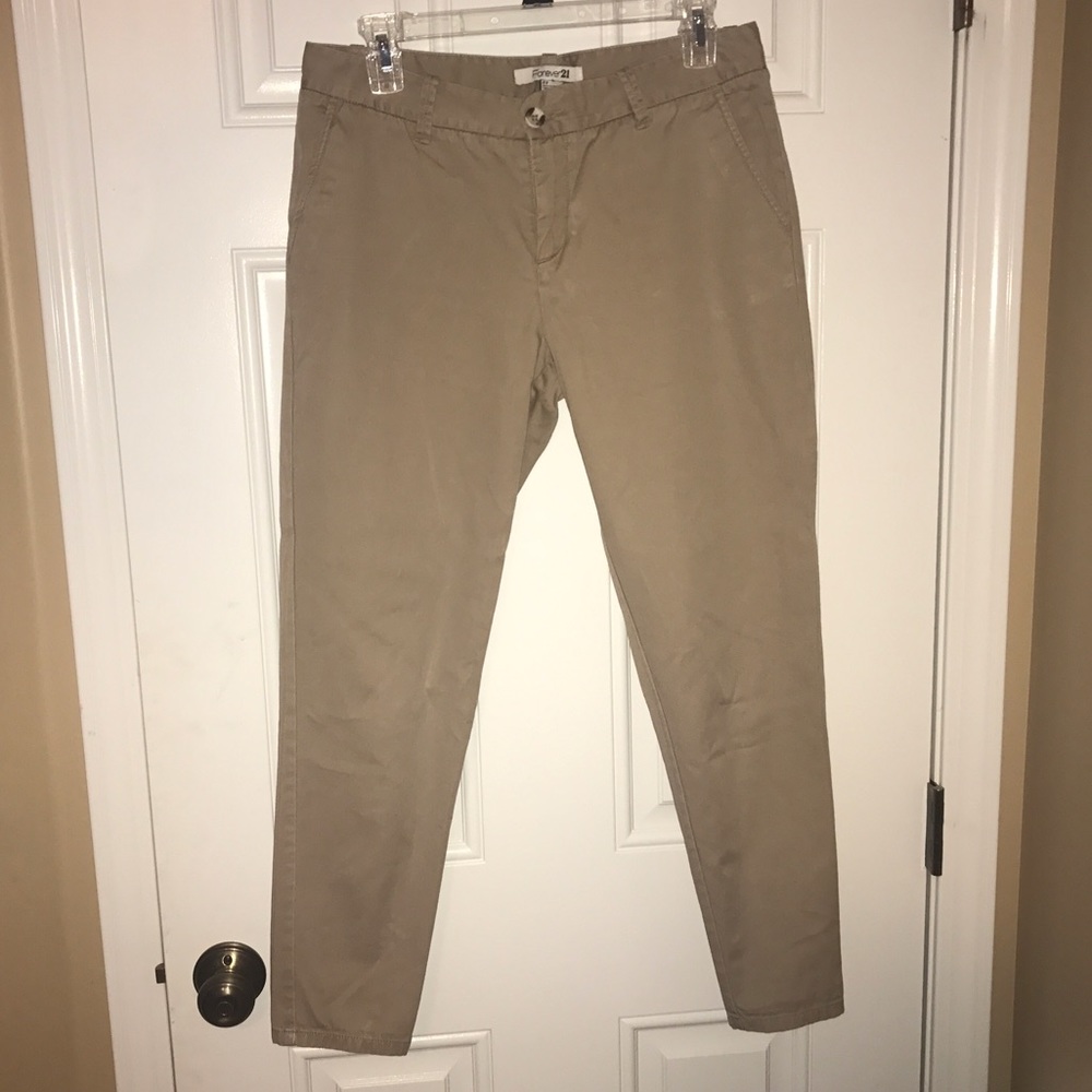 Khaki Capris