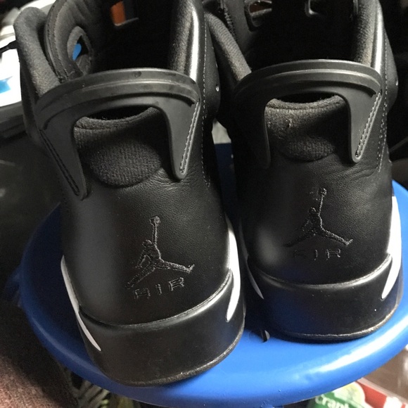 Black cat Air Jordan 6 - Picture 4 of 5