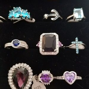 Gemstone rings
