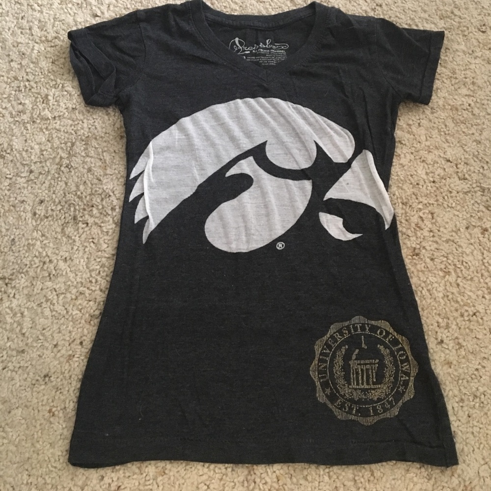 Iowa Hawkeyes fitted T