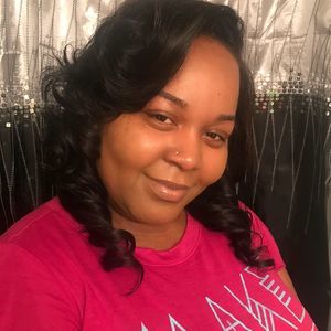 Meet your Posher, Amelia