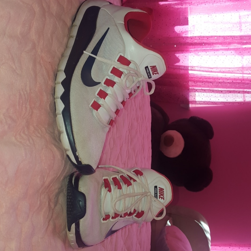 NikeiD
