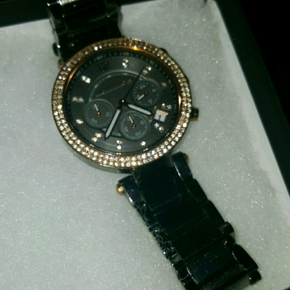 🕟Price Firm 🕟 Michael Kors Watch