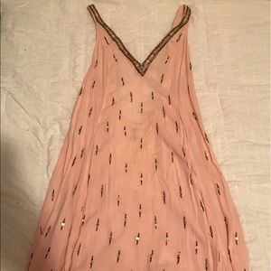 🌸 FREE PEOPLE 🌸 blush & gold sequin slip