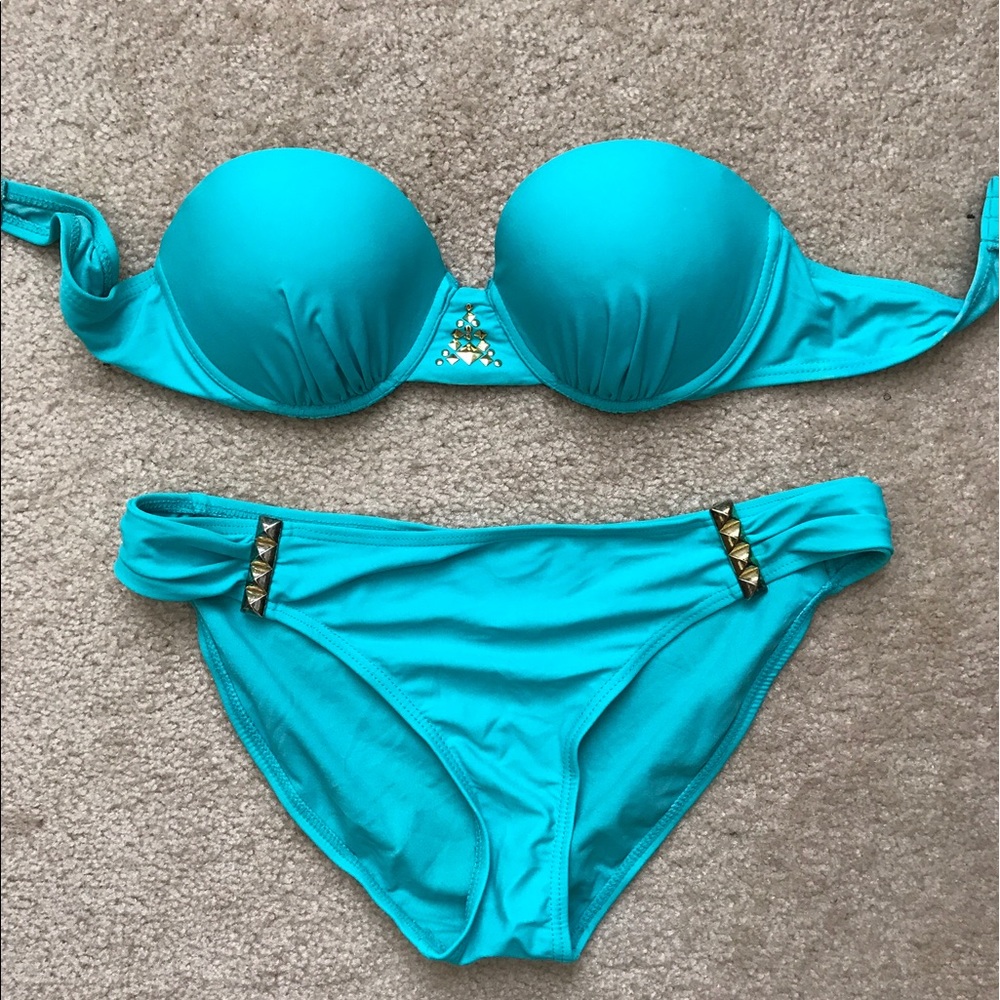 ❌SOLD❌Very pretty aqua bikini