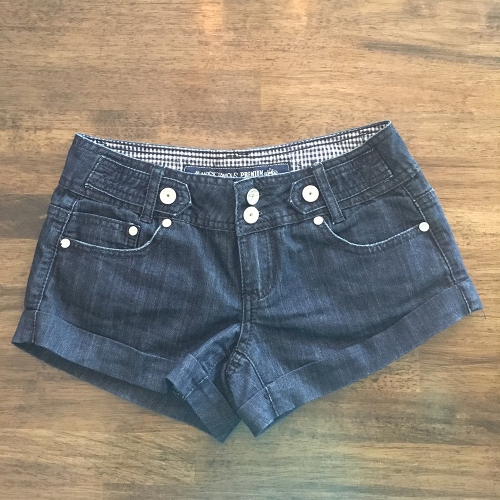 SOLD Almost Famous Premium Shorts