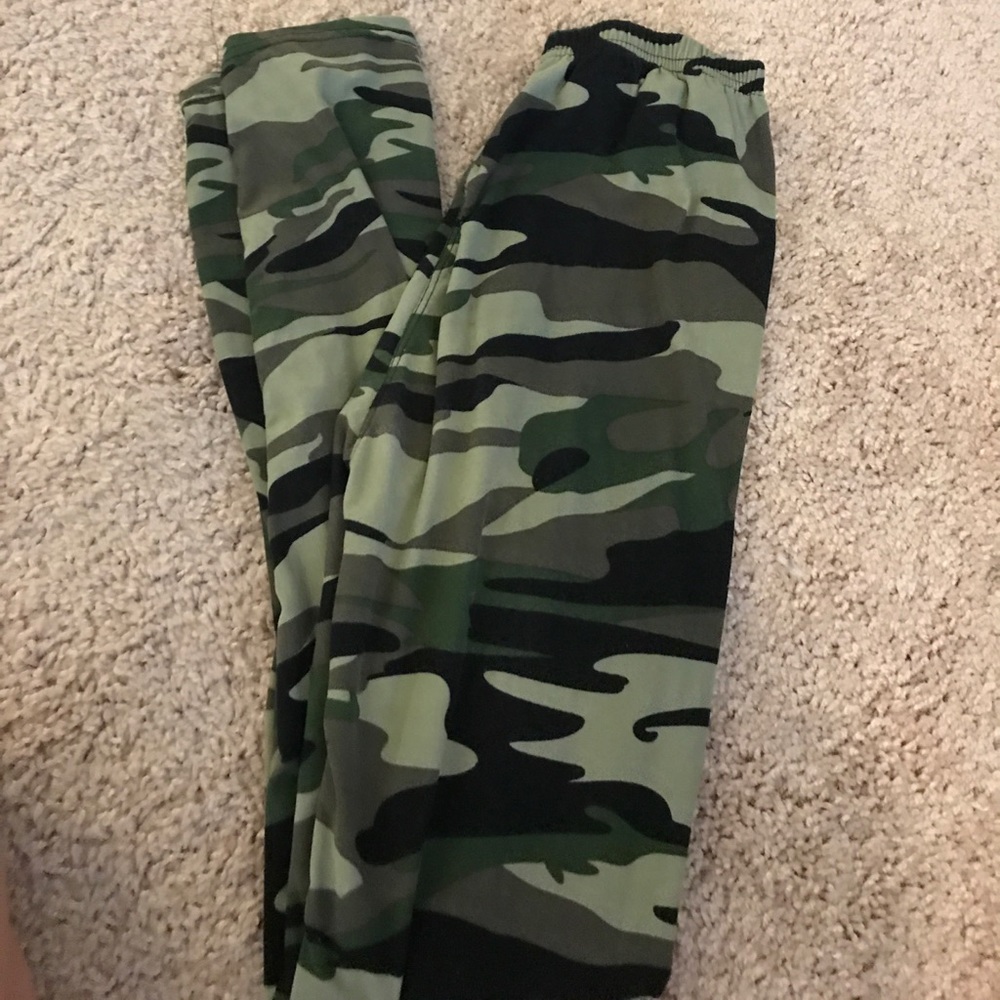 Women's Camo Leggings