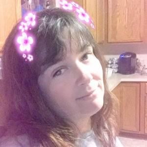 Meet your Posher, Lesley