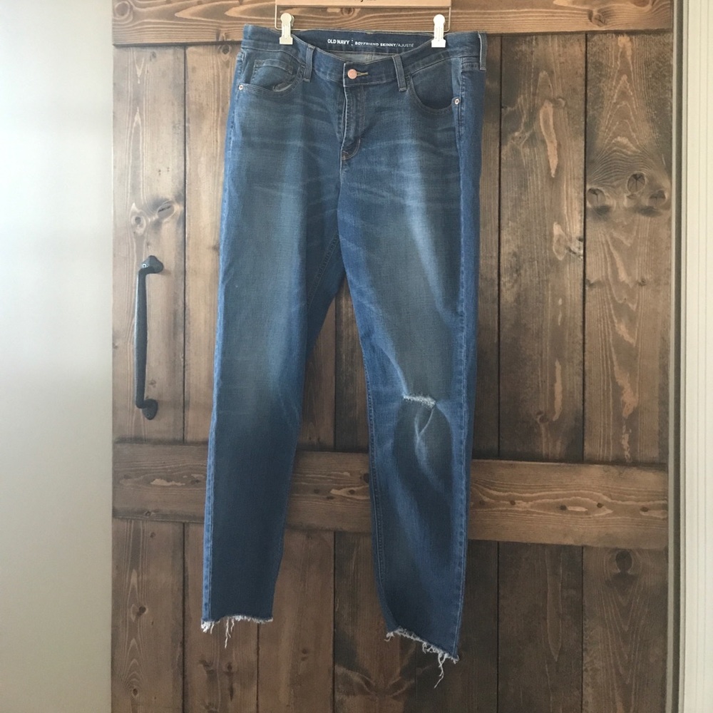 Old navy boyfriend skinny.