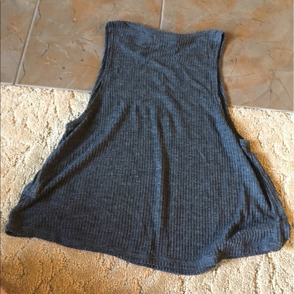 Ribbed Semi-Sheer Crop Top - Picture 3 of 3