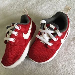 Baby Nike Roshe