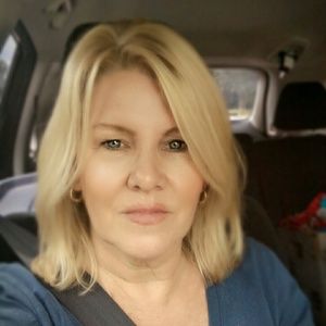 Meet your Posher, Cheryl