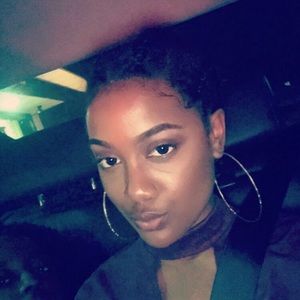 Meet your Posher, Neijlah