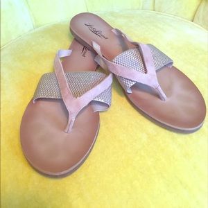 Lucky Brand Flip flops