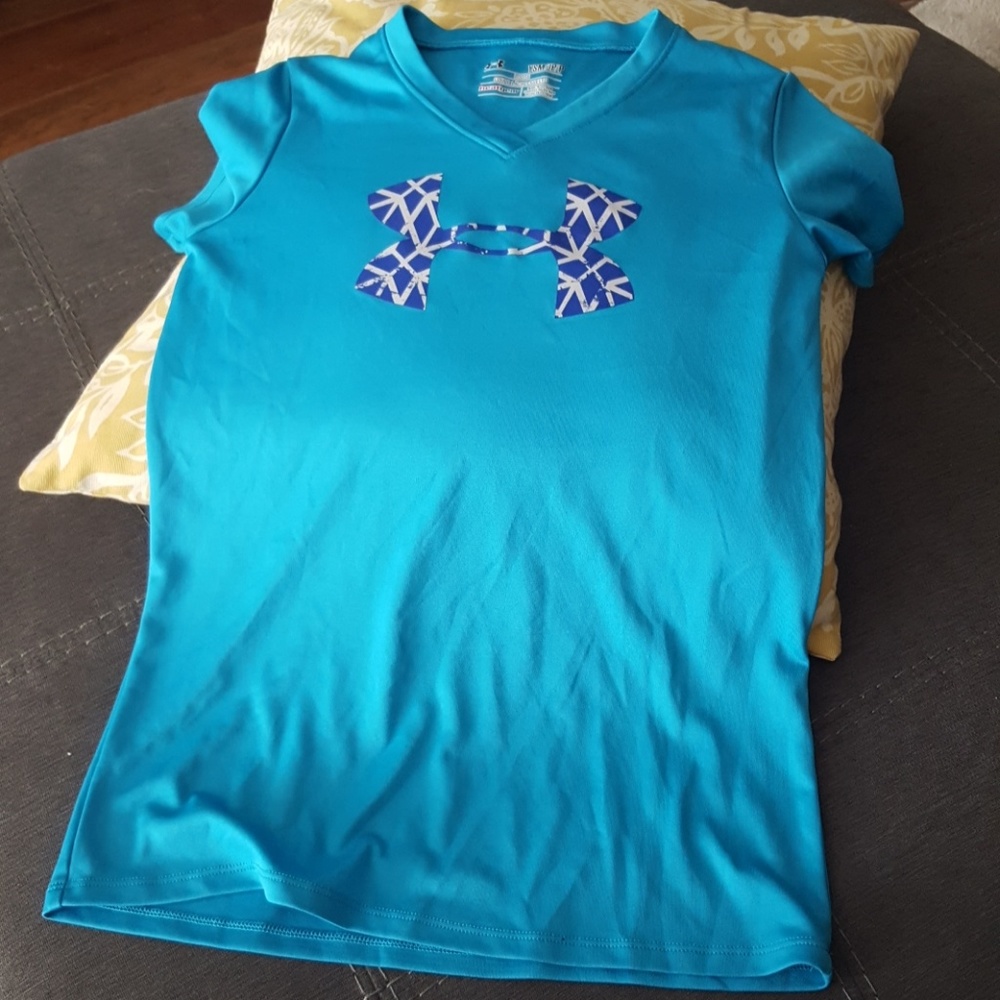 Under Armour tee