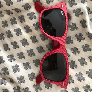 Red Ray Ban Wayfarer sunglasses