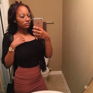 Meet your Posher, Adriannalashae