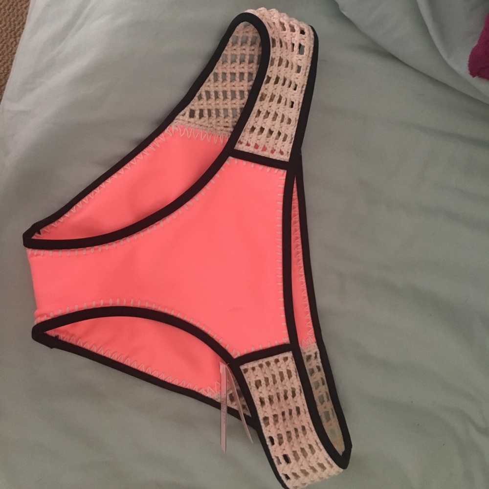 Victoria's Secret bikini bottoms BRAND NEW