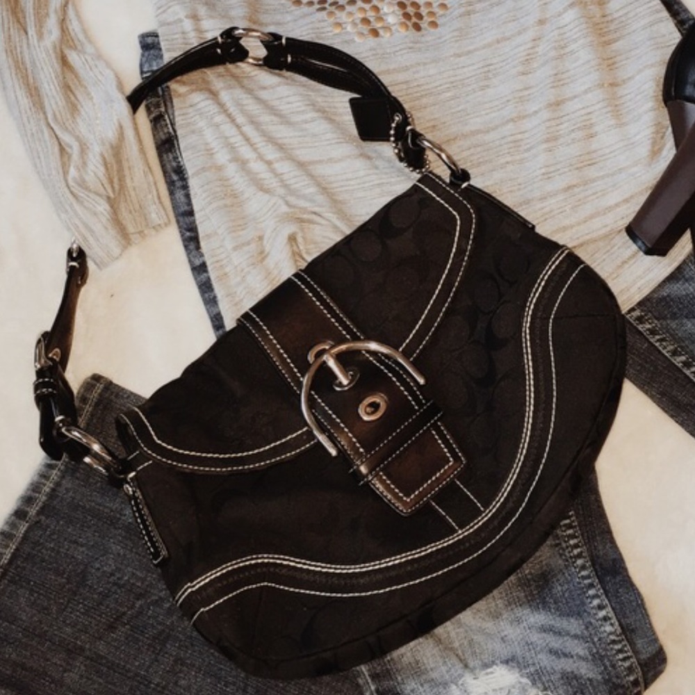 Authentic black signature Coach shoulder bag