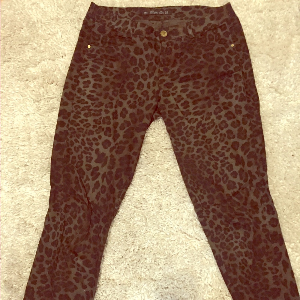 Zara leopard skinny pants