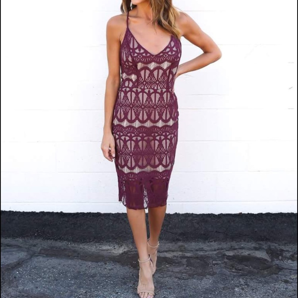 Romance Me Lace Dress NWT Vici