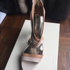 Coach strapped heel ( peeked toe)
