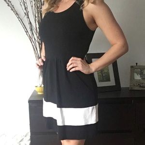 Black and White Kensie Dress