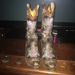 Old gringo boots