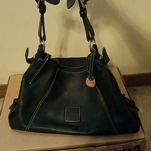 Dooney & Bourke black leather handbag